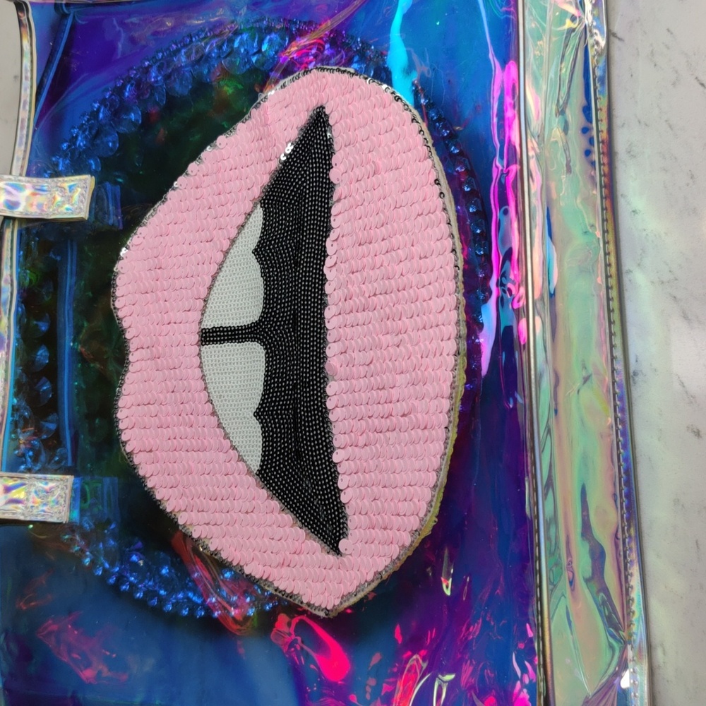 Pink sequin lips beach bag tote - Picture 2 of 4